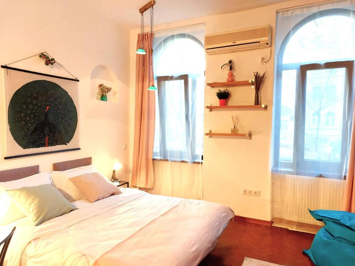 Sweet Dreams Suites Cosy Studio Piata Romana Bukareszt Zewnętrze zdjęcie